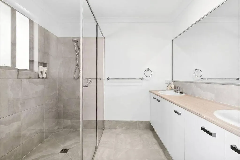 Family-Perfect Home Relax, Swim, Explore, Repeat! Palmview Hébergement de vacances